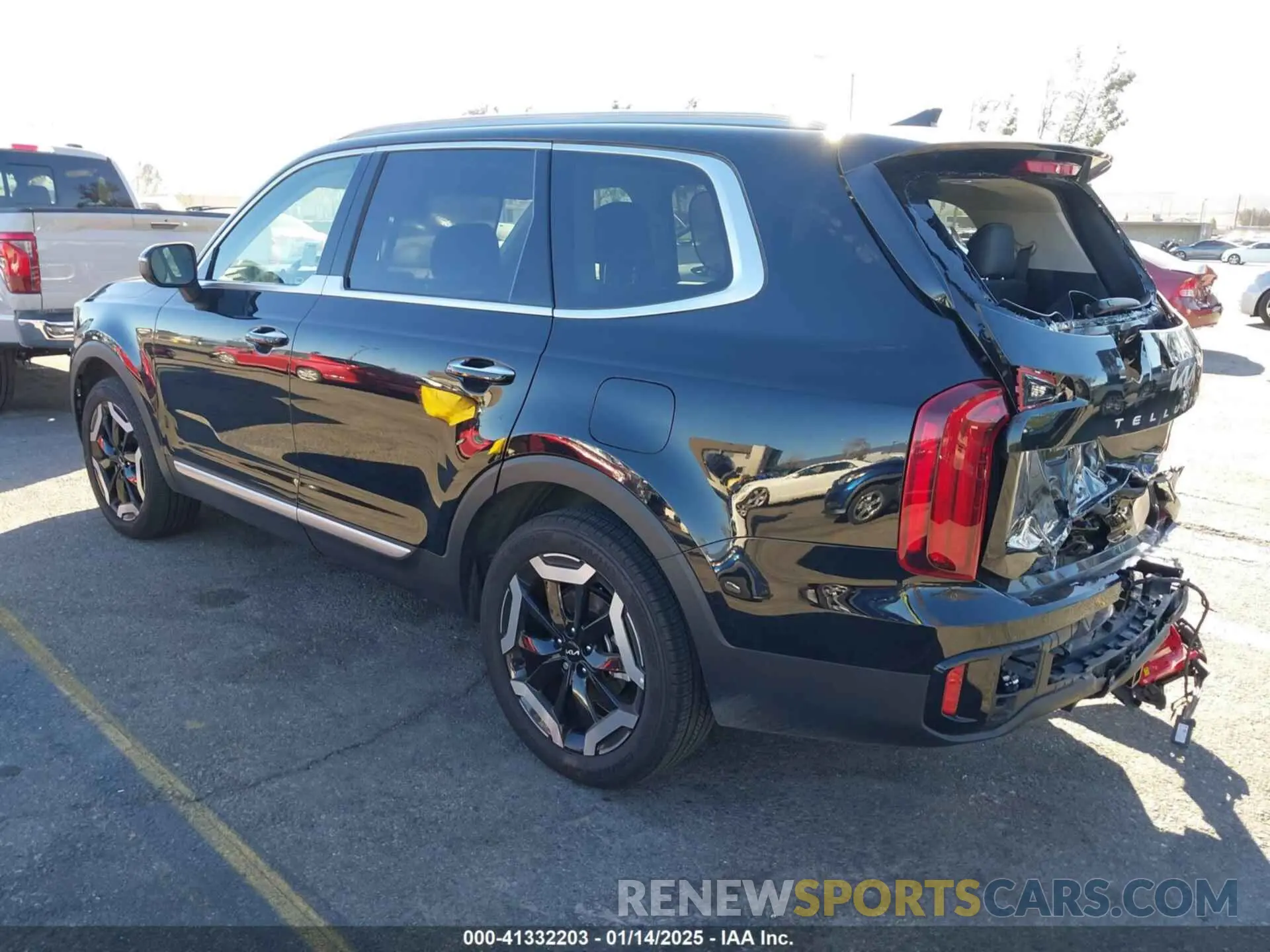 3 Photograph of a damaged car 5XYP64GC4RG507642 KIA TELLURIDE 2024