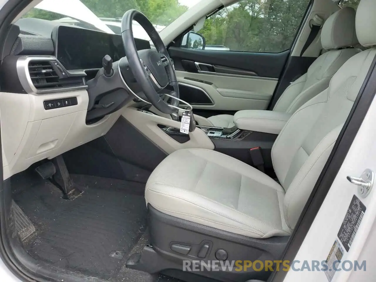 7 Photograph of a damaged car 5XYP64GC5RG538334 KIA TELLURIDE 2024