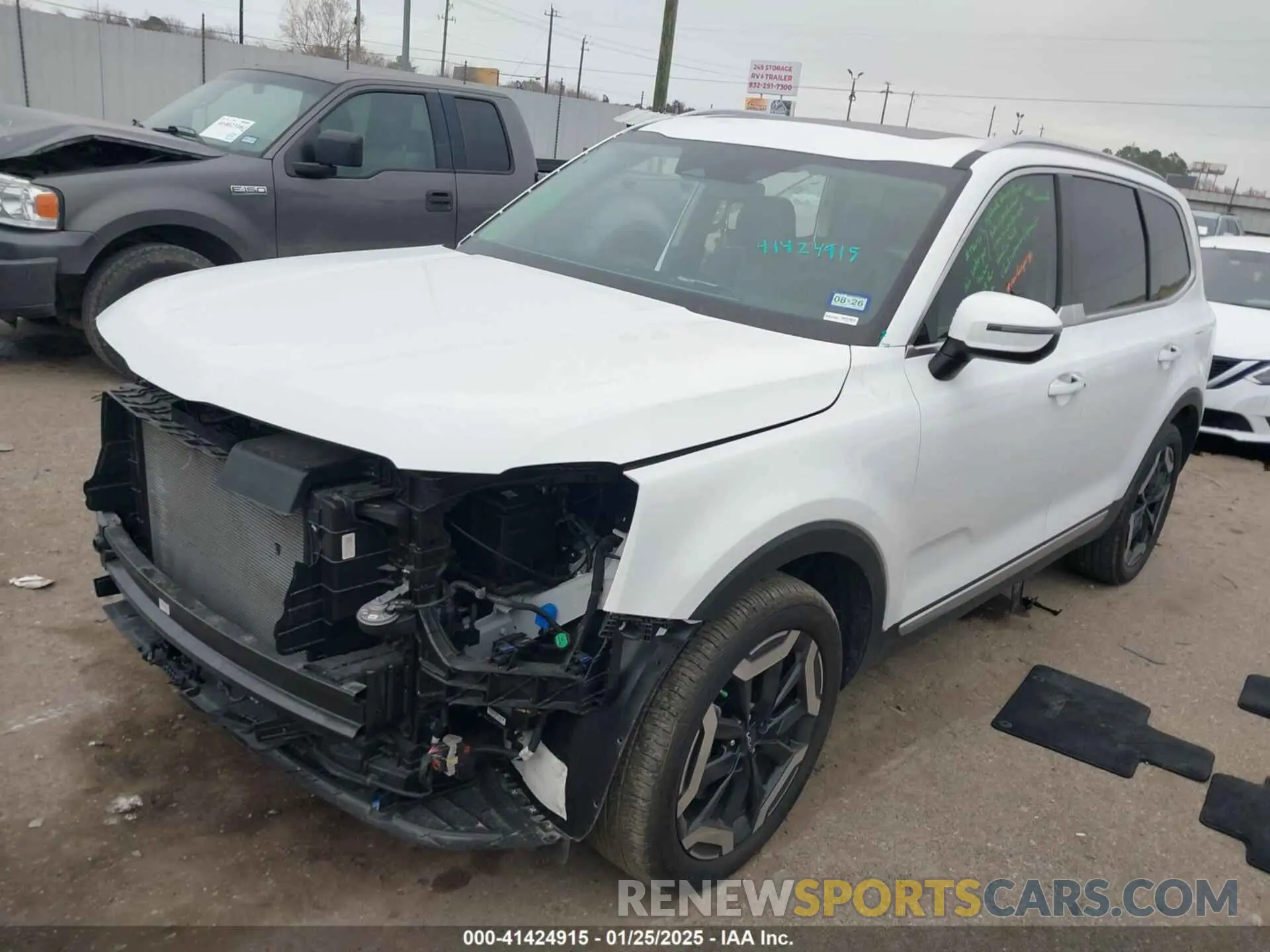 2 Photograph of a damaged car 5XYP64GC6RG557863 KIA TELLURIDE 2024