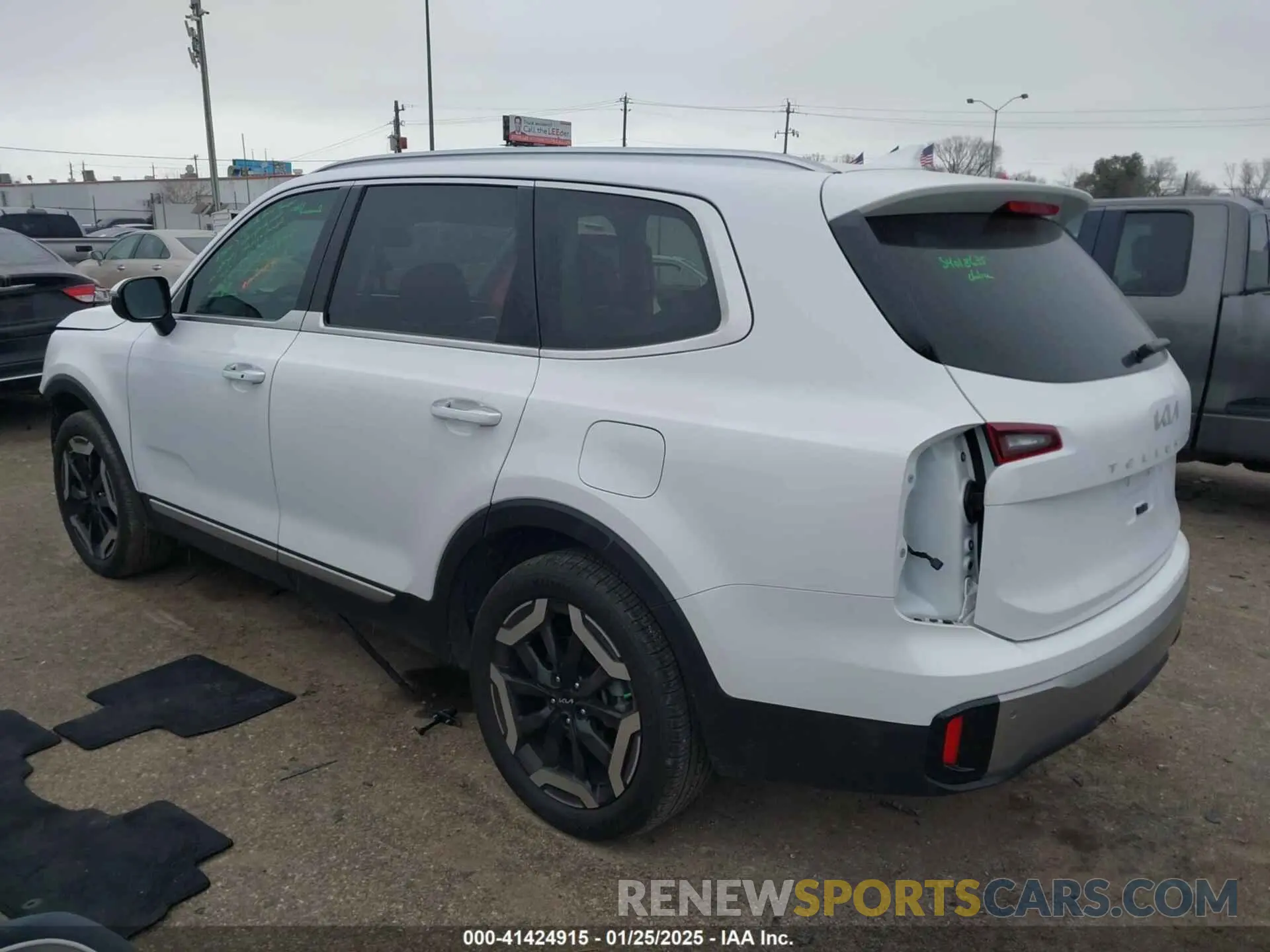 3 Photograph of a damaged car 5XYP64GC6RG557863 KIA TELLURIDE 2024