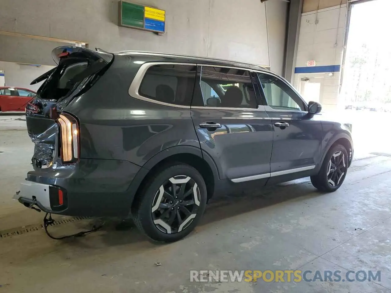 3 Photograph of a damaged car 5XYP64GC7RG478105 KIA TELLURIDE 2024
