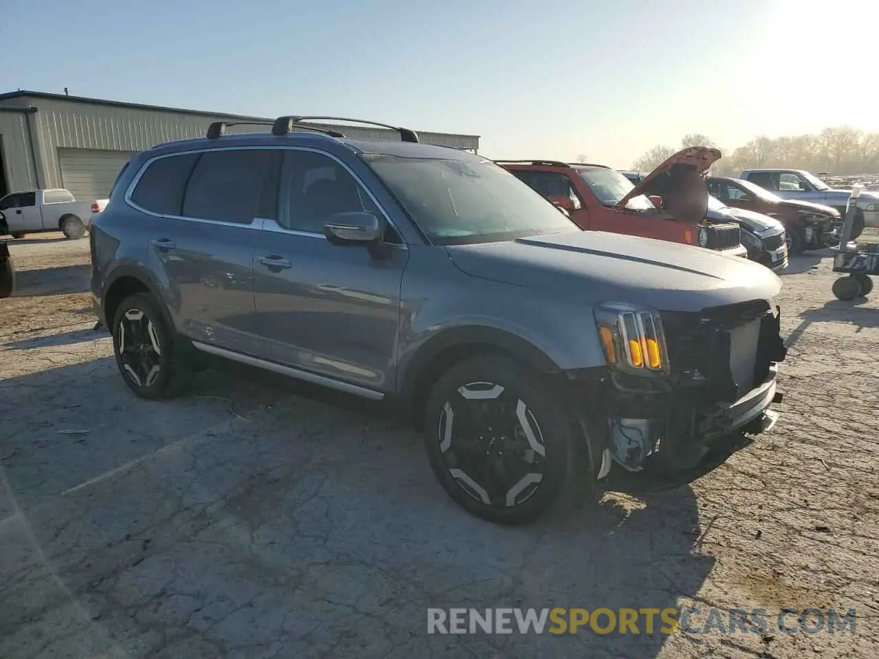 4 Photograph of a damaged car 5XYP64GC8RG525657 KIA TELLURIDE 2024