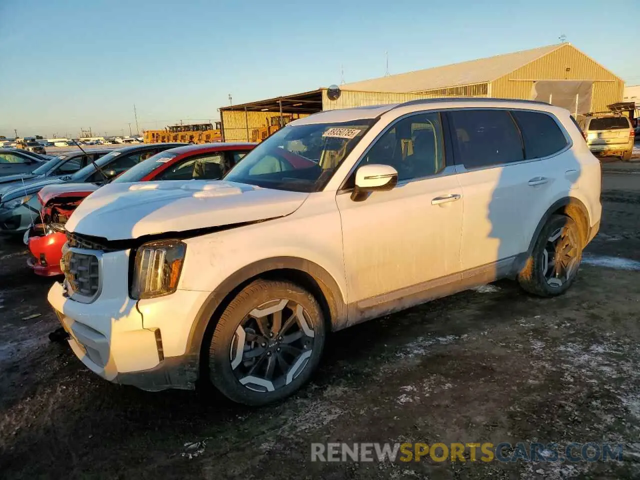 1 Photograph of a damaged car 5XYP6DGC2RG498262 KIA TELLURIDE 2024