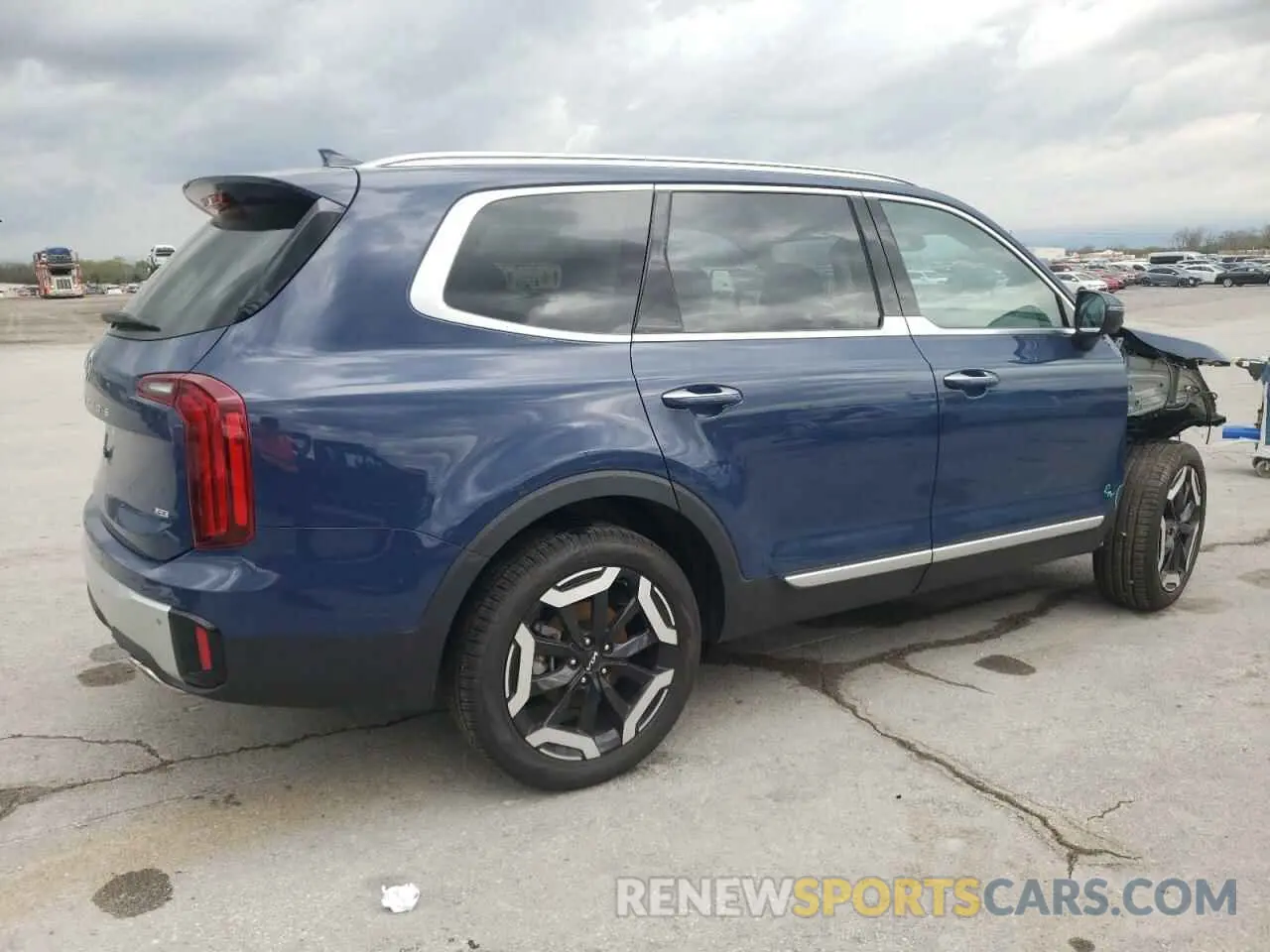 3 Photograph of a damaged car 5XYP6DGC6RG538312 KIA TELLURIDE 2024