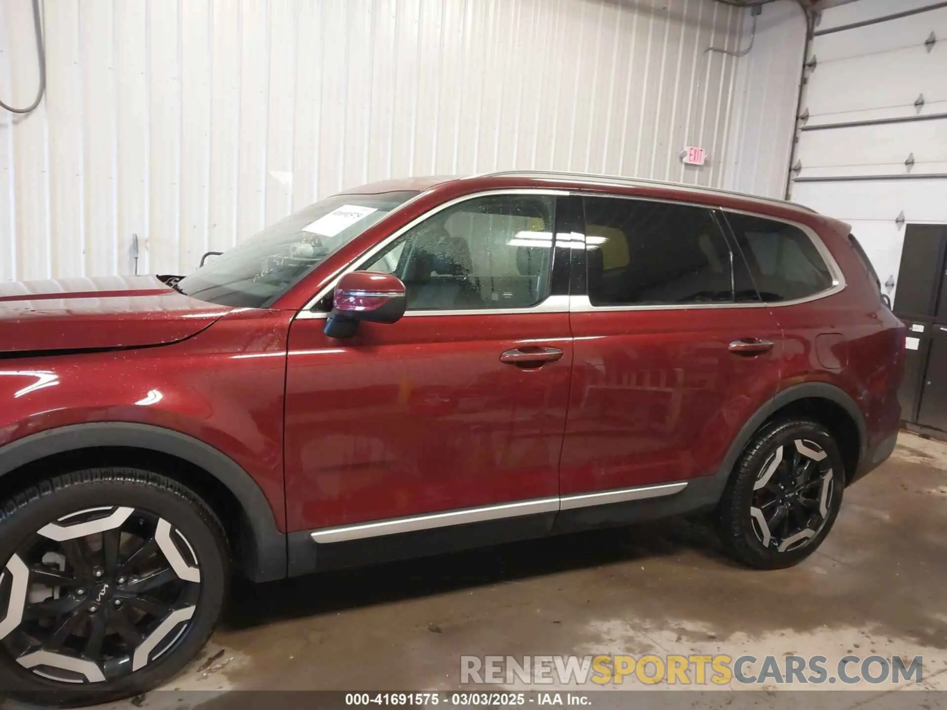 14 Photograph of a damaged car 5XYP6DGC7RG477441 KIA TELLURIDE 2024