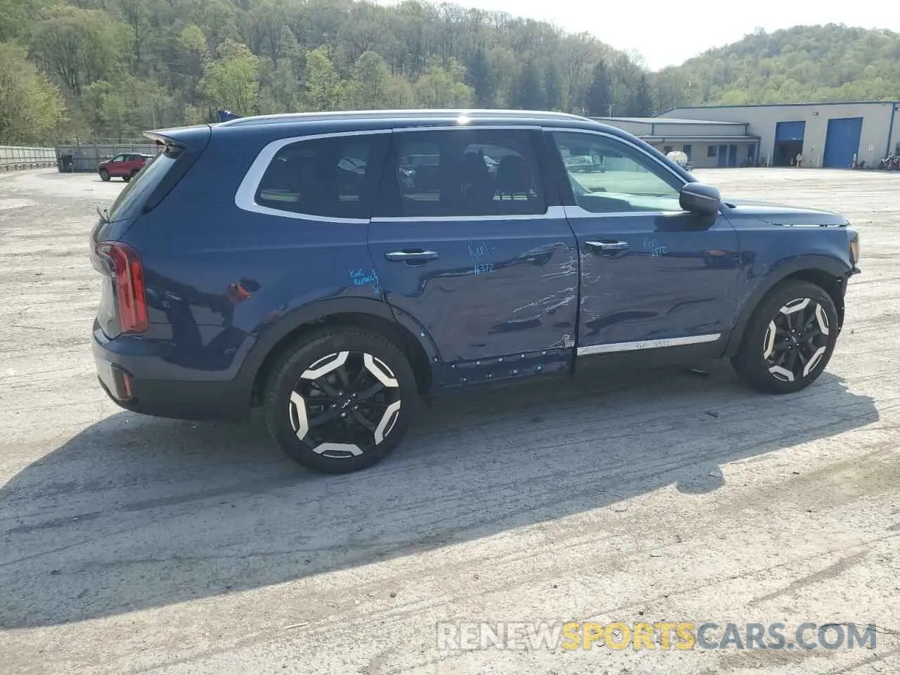 3 Photograph of a damaged car 5XYP6DGC7RG527075 KIA TELLURIDE 2024
