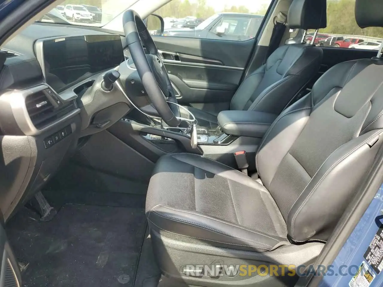 7 Photograph of a damaged car 5XYP6DGC7RG527075 KIA TELLURIDE 2024