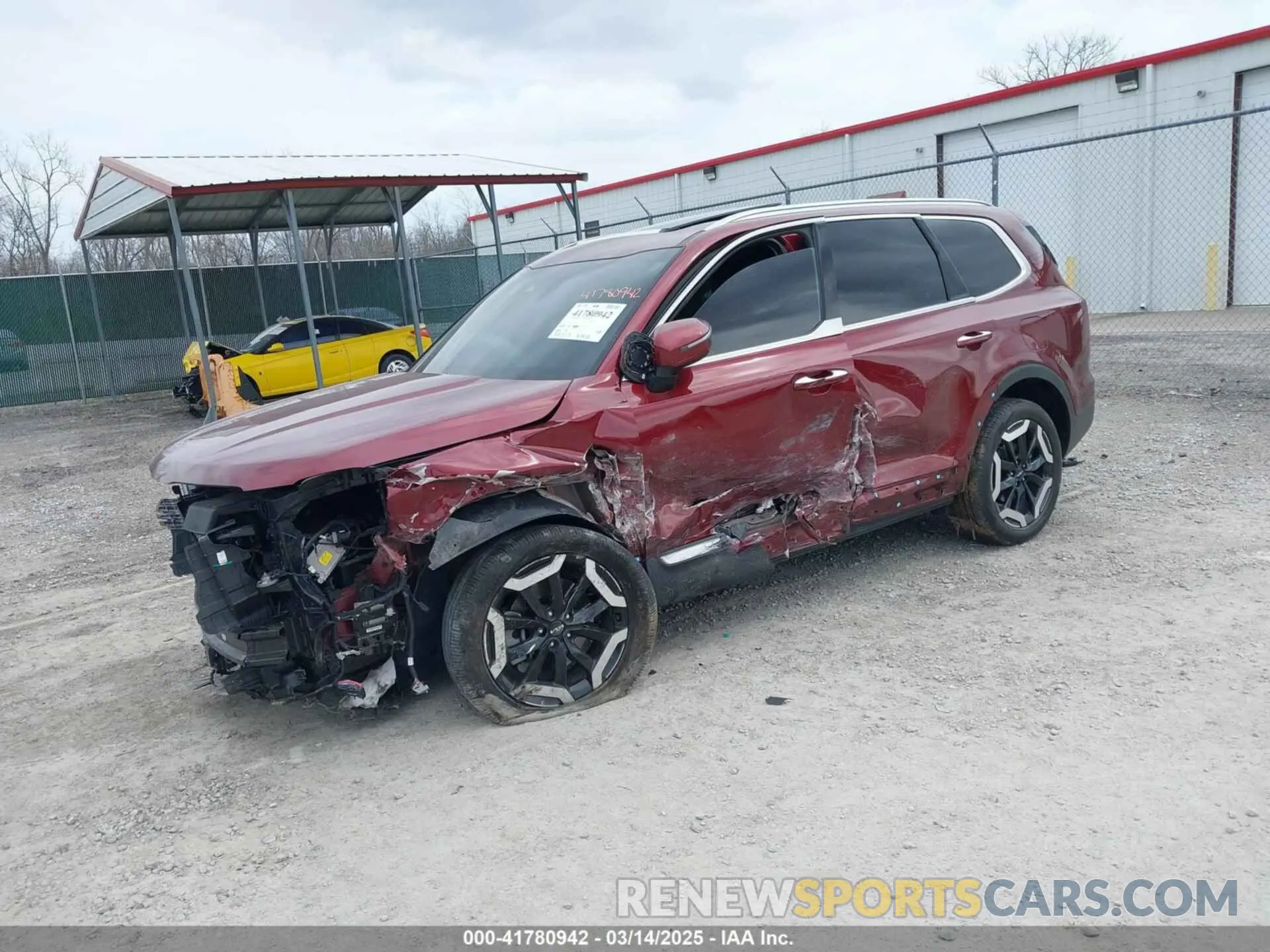 2 Photograph of a damaged car 5XYP6DGC9RG412879 KIA TELLURIDE 2024