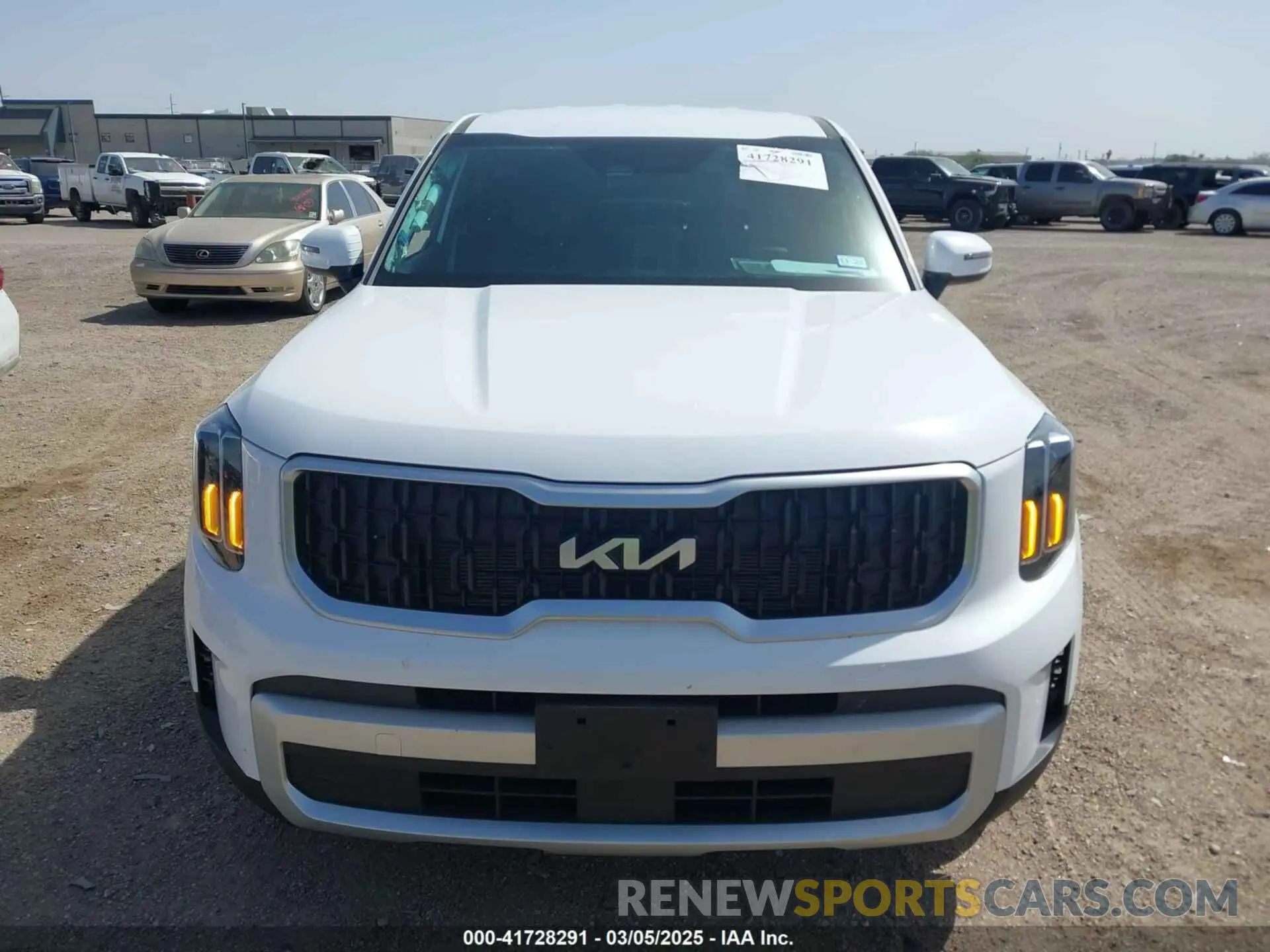 12 Photograph of a damaged car 5XYP24GC9SG567434 KIA TELLURIDE 2025
