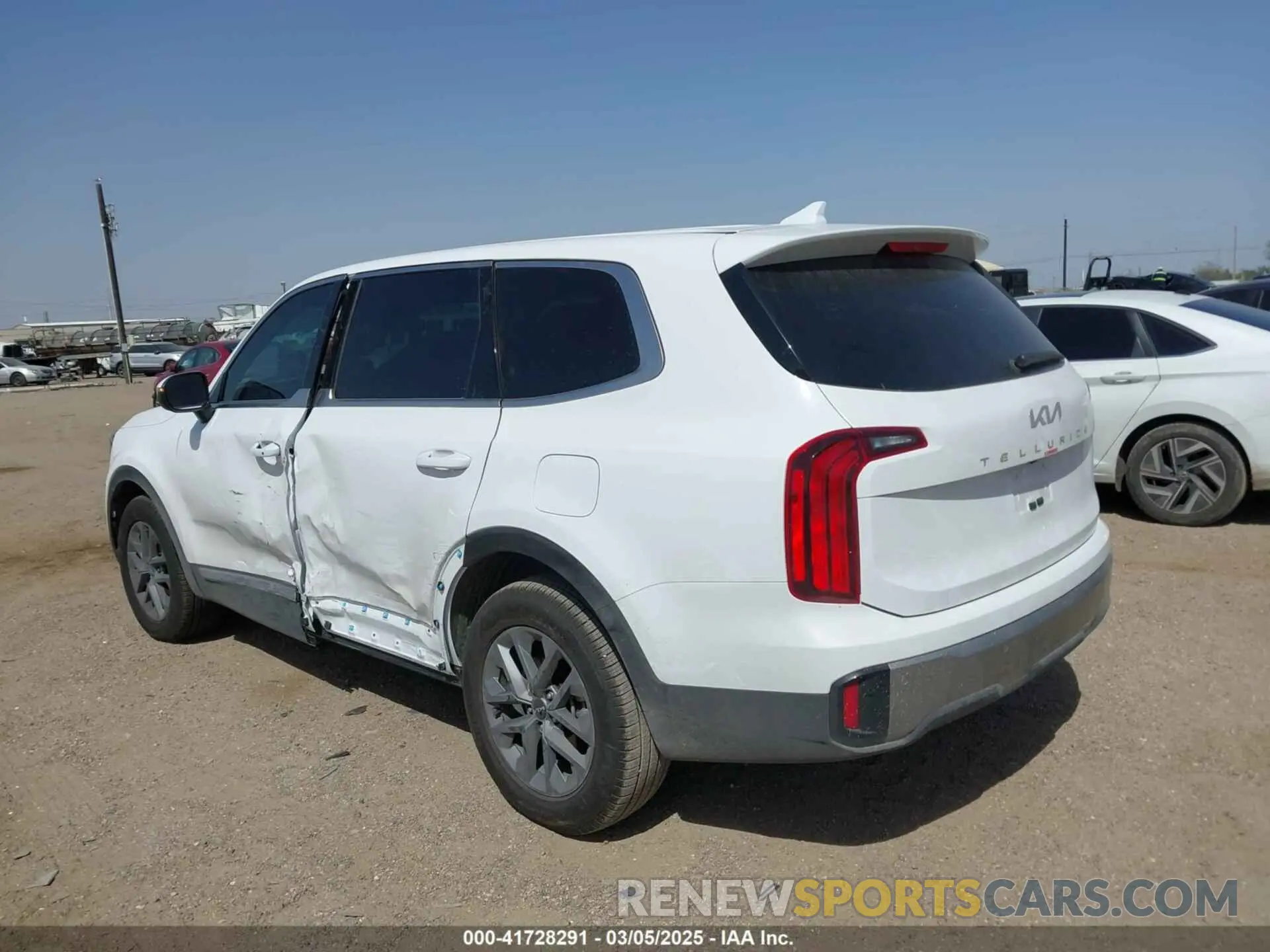 14 Photograph of a damaged car 5XYP24GC9SG567434 KIA TELLURIDE 2025