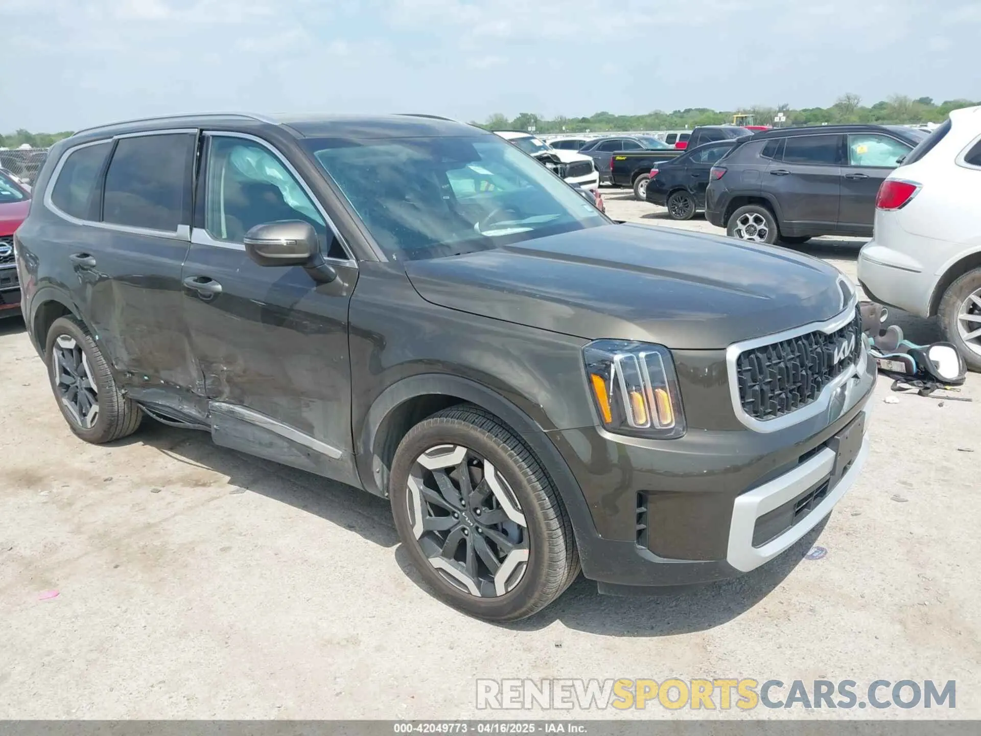 1 Photograph of a damaged car 5XYP34GCXSG577757 KIA TELLURIDE 2025