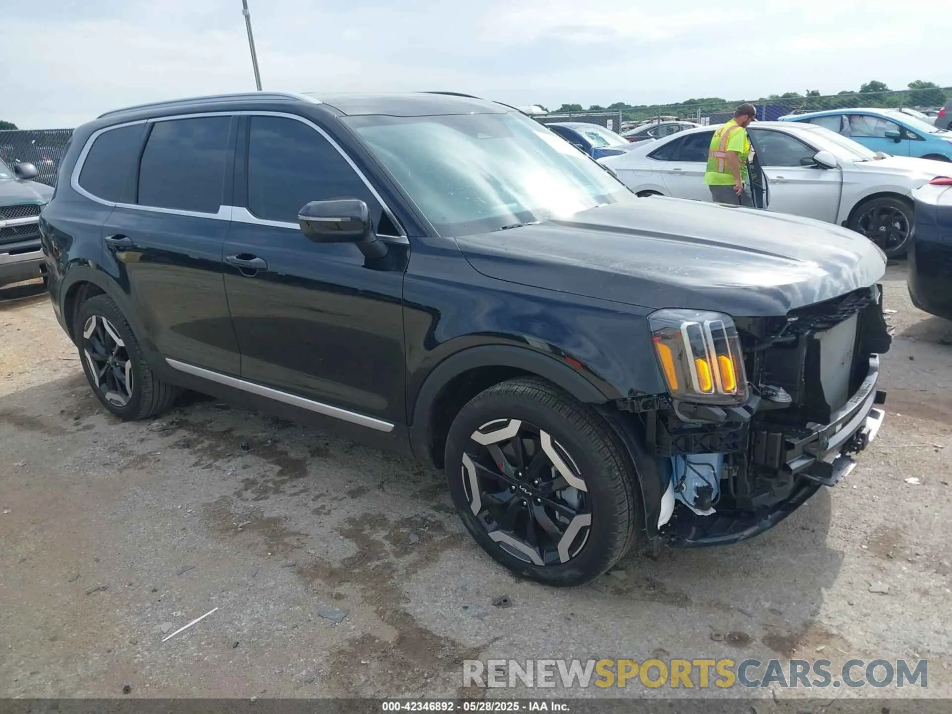 1 Photograph of a damaged car 5XYP34GCXSG589259 KIA TELLURIDE 2025