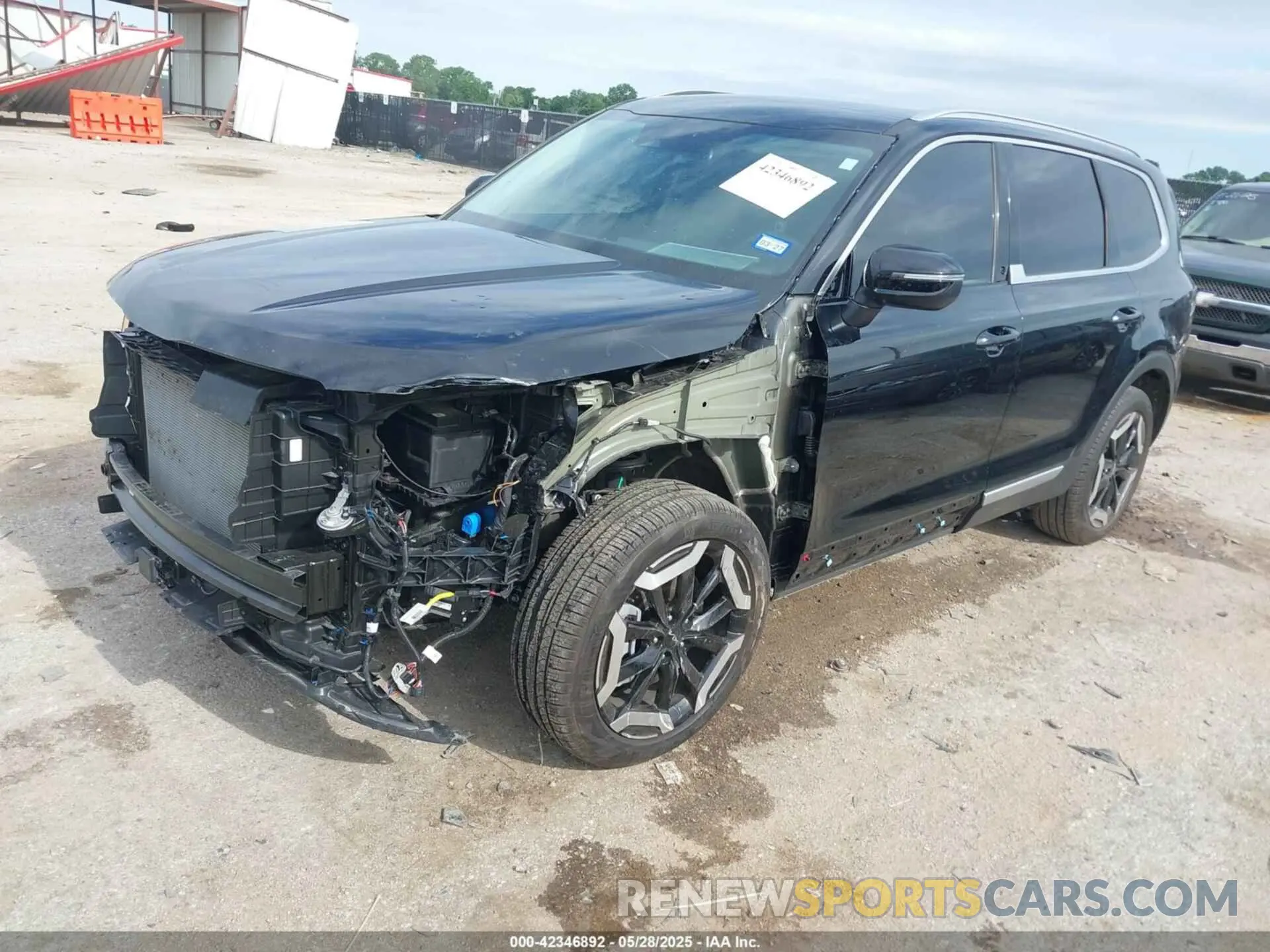 2 Photograph of a damaged car 5XYP34GCXSG589259 KIA TELLURIDE 2025