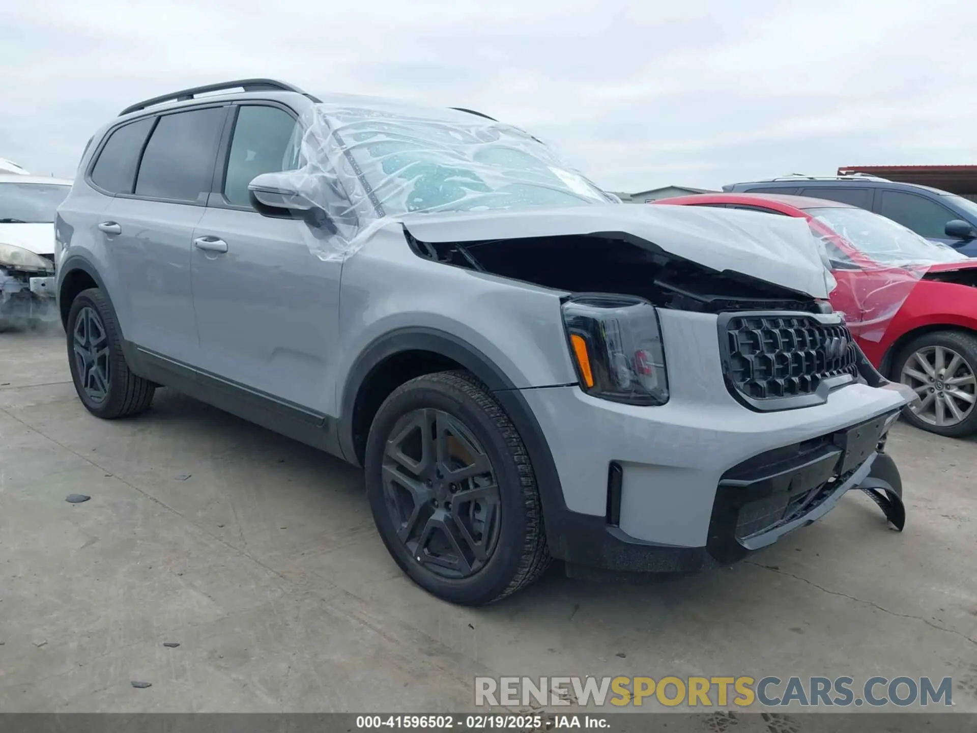 1 Photograph of a damaged car 5XYP3DGC1SG569689 KIA TELLURIDE 2025