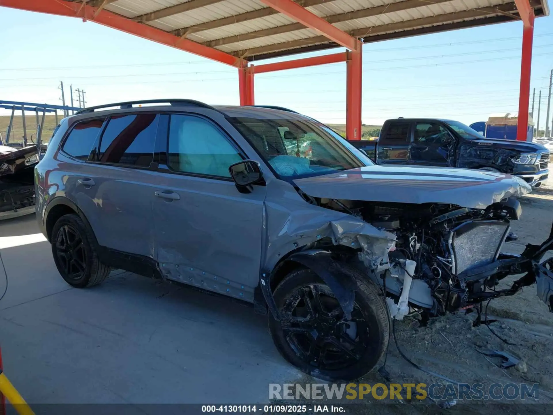 14 Photograph of a damaged car 5XYP3DGC5SG574376 KIA TELLURIDE 2025