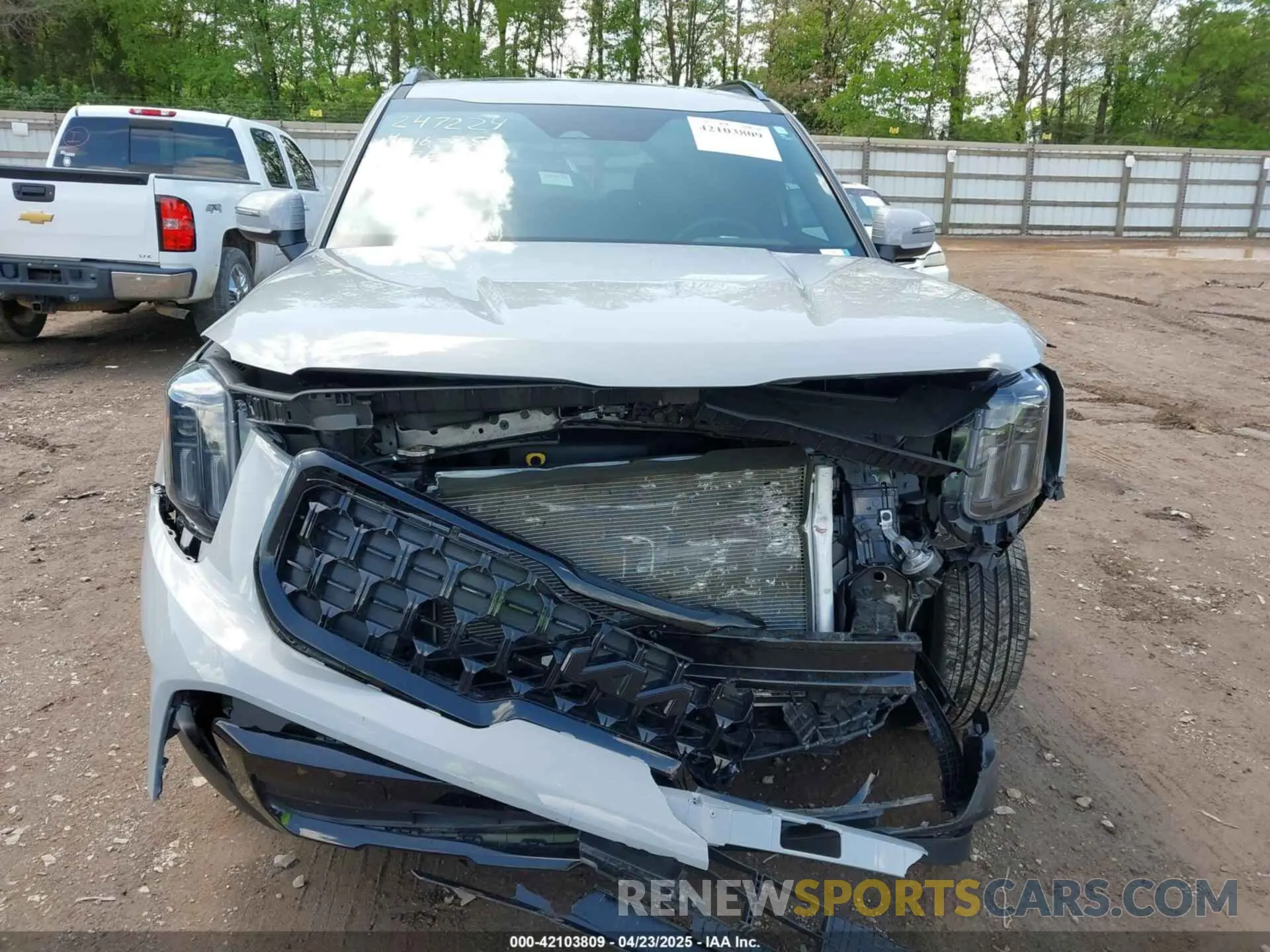 6 Photograph of a damaged car 5XYP3DGC5SG577553 KIA TELLURIDE 2025