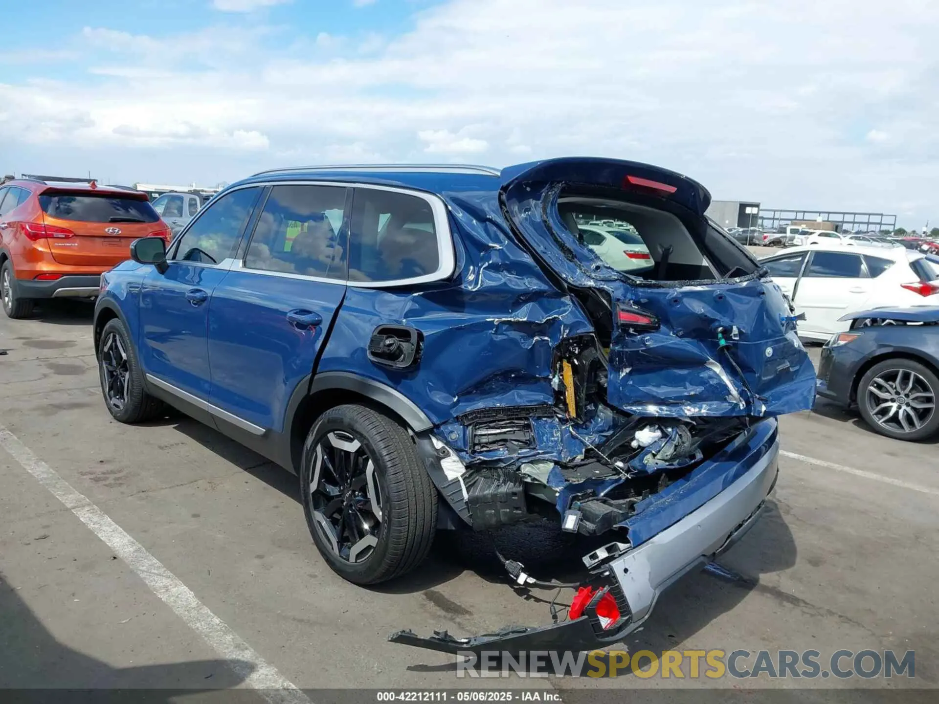 3 Photograph of a damaged car 5XYP3DGC6SG594894 KIA TELLURIDE 2025