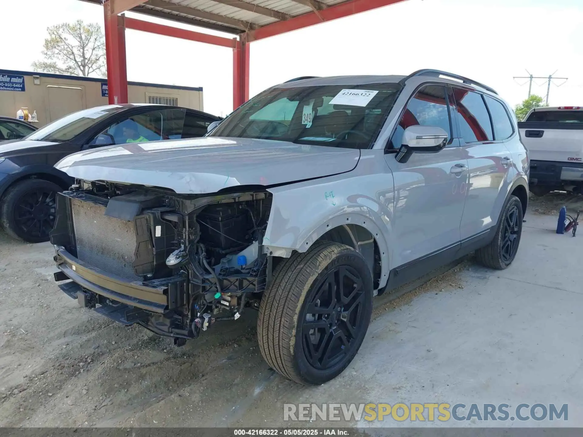 2 Photograph of a damaged car 5XYP5DGC1SG568536 KIA TELLURIDE 2025