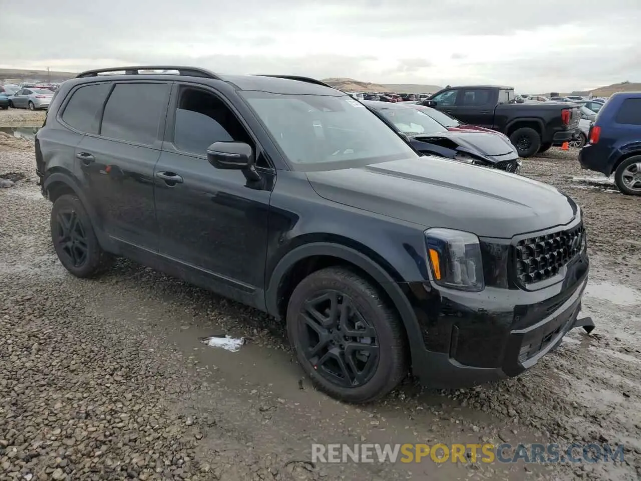 4 Photograph of a damaged car 5XYP5DGC2SG579688 KIA TELLURIDE 2025