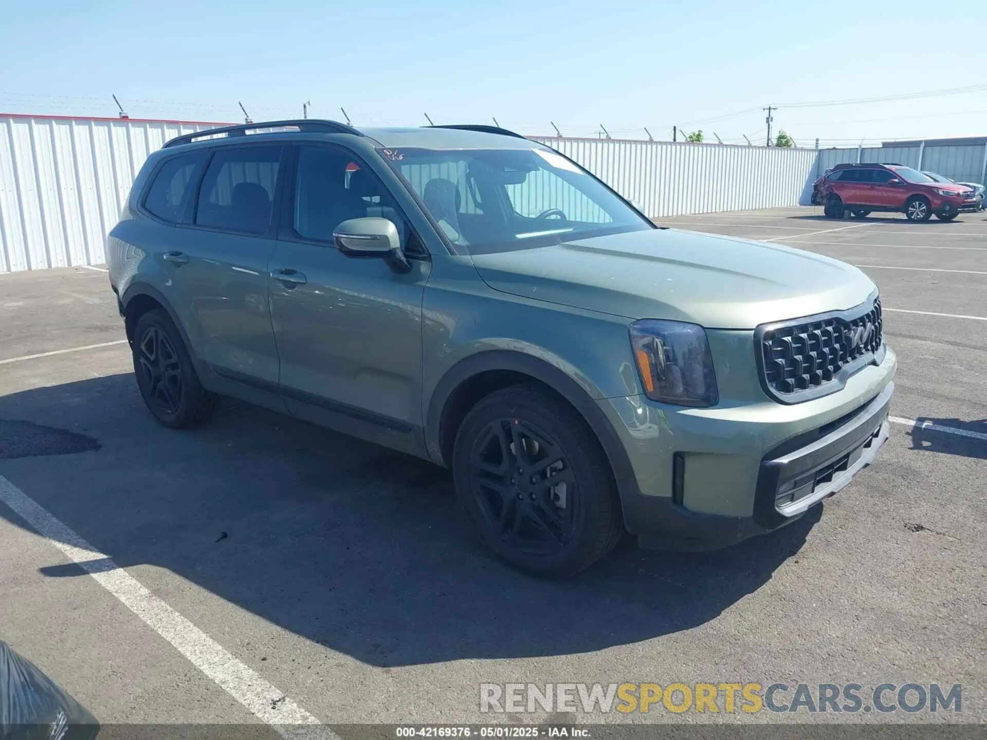 1 Photograph of a damaged car 5XYP5DGC3SG589128 KIA TELLURIDE 2025