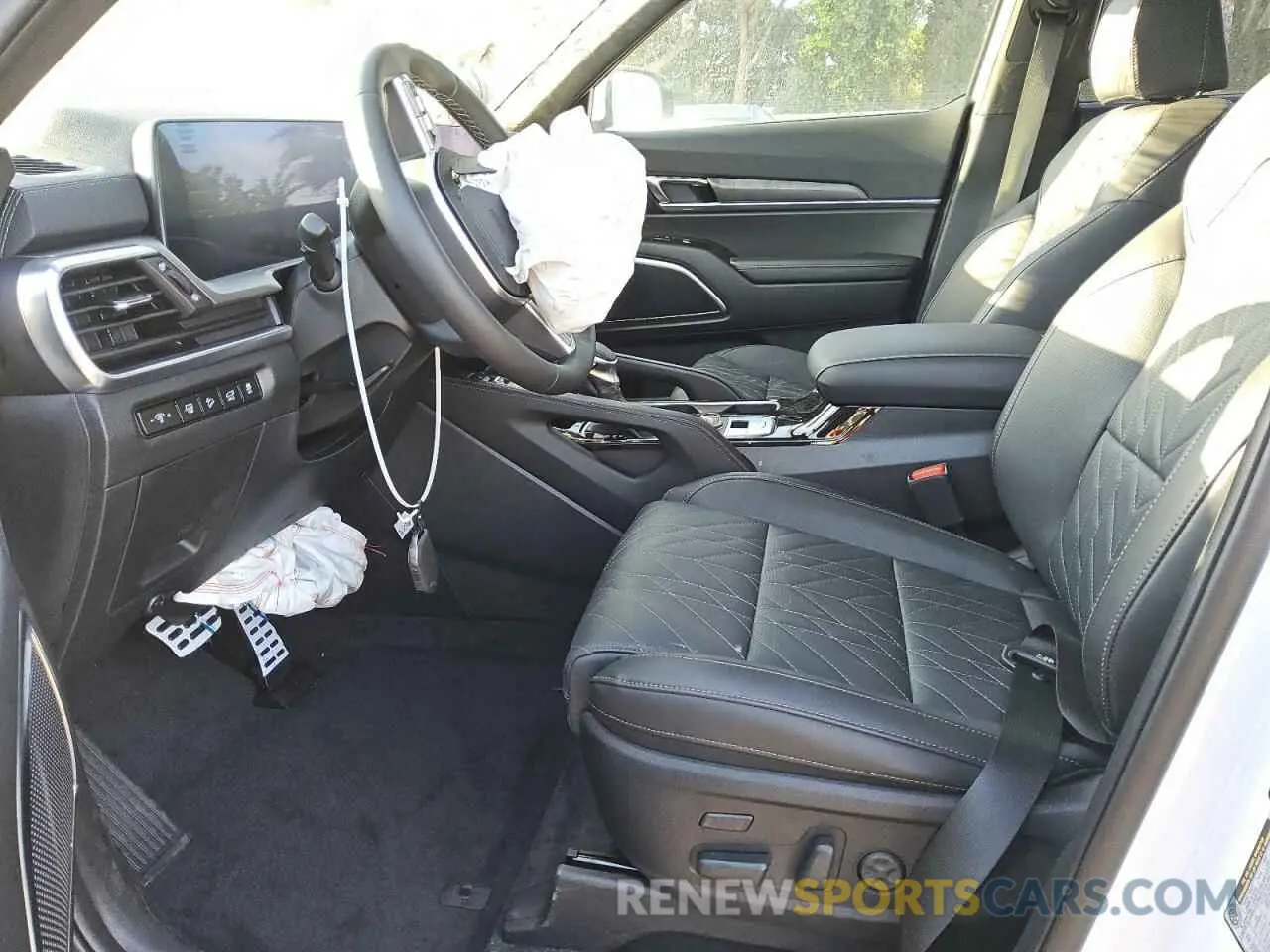 7 Photograph of a damaged car 5XYP5DGC6SG586997 KIA TELLURIDE 2025