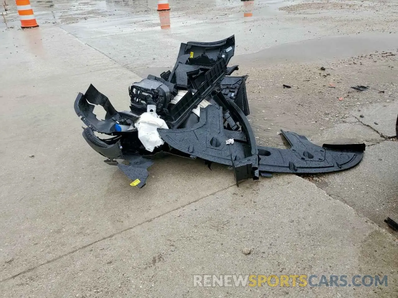 13 Photograph of a damaged car 5XYP5DGC6SG594792 KIA TELLURIDE 2025