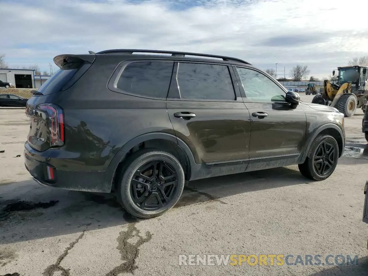 3 Photograph of a damaged car 5XYP5DGC8SG575662 KIA TELLURIDE 2025