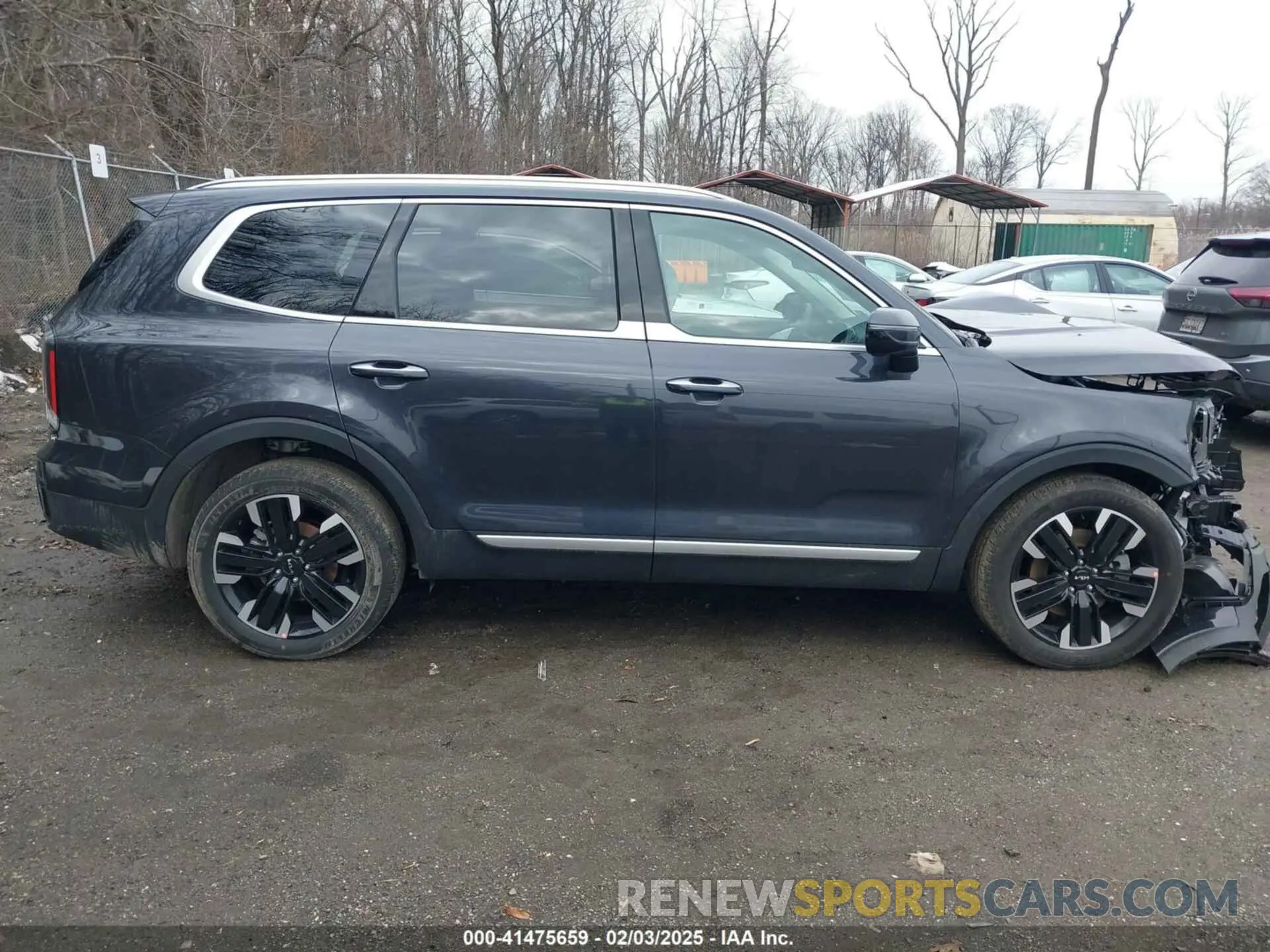 13 Photograph of a damaged car 5XYP5DGC9SG585777 KIA TELLURIDE 2025