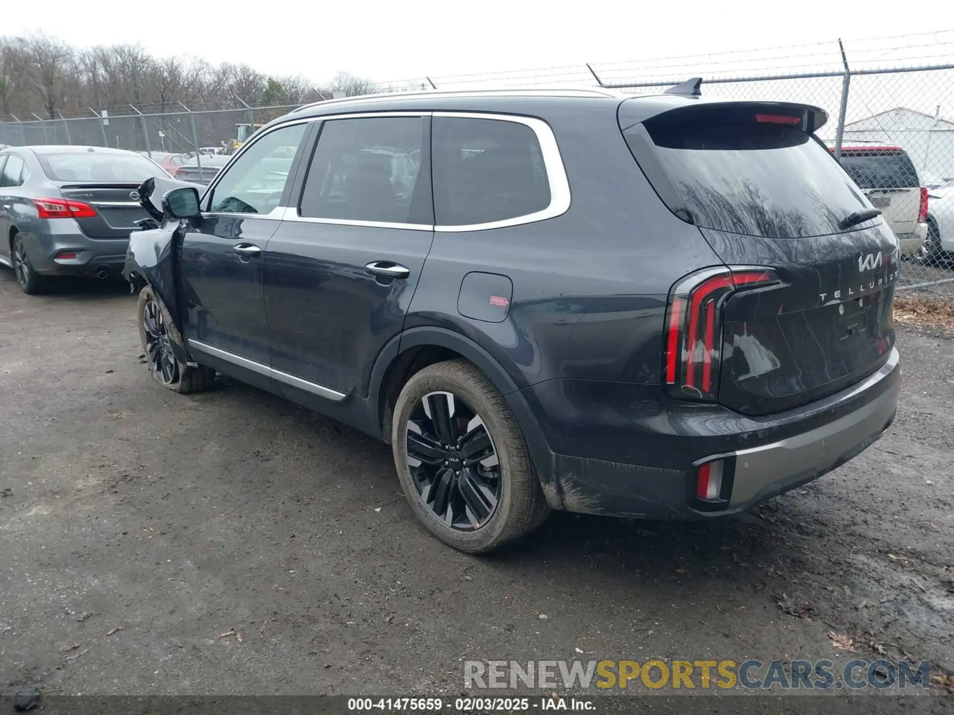 3 Photograph of a damaged car 5XYP5DGC9SG585777 KIA TELLURIDE 2025