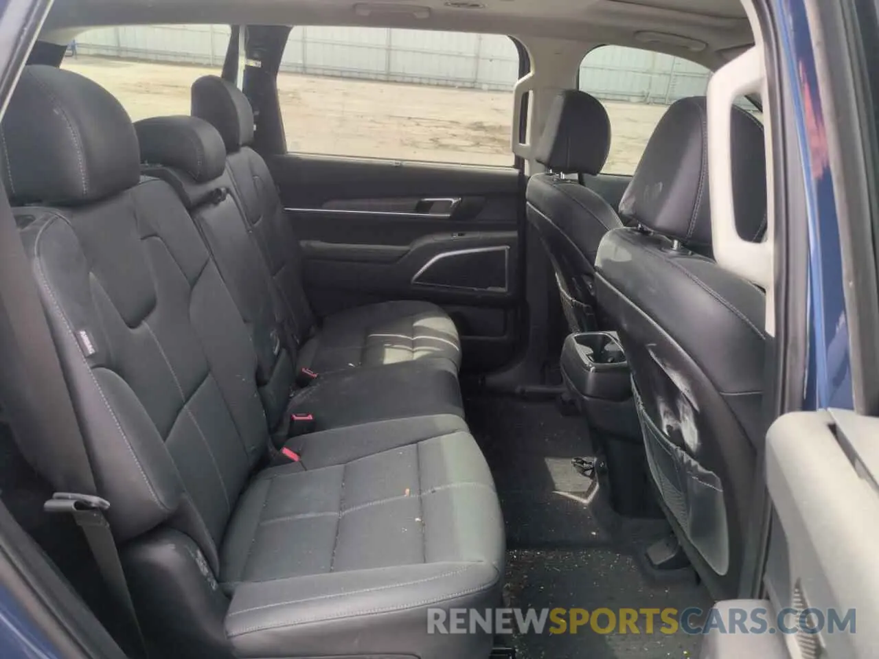 11 Photograph of a damaged car 5XYP5DGCXSG585397 KIA TELLURIDE 2025
