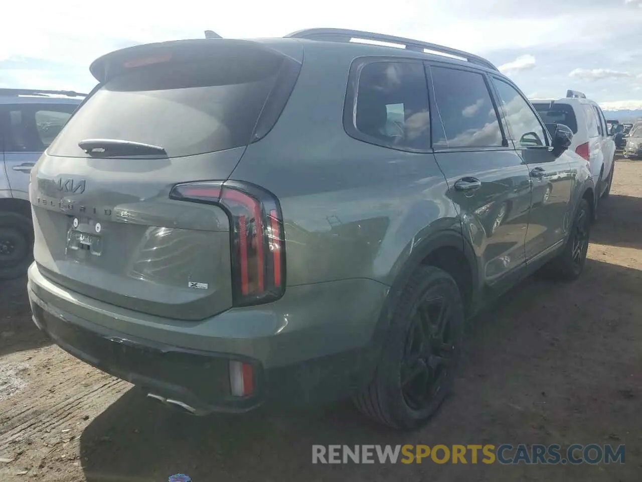 3 Photograph of a damaged car 5XYP5DGCXSG590552 KIA TELLURIDE 2025