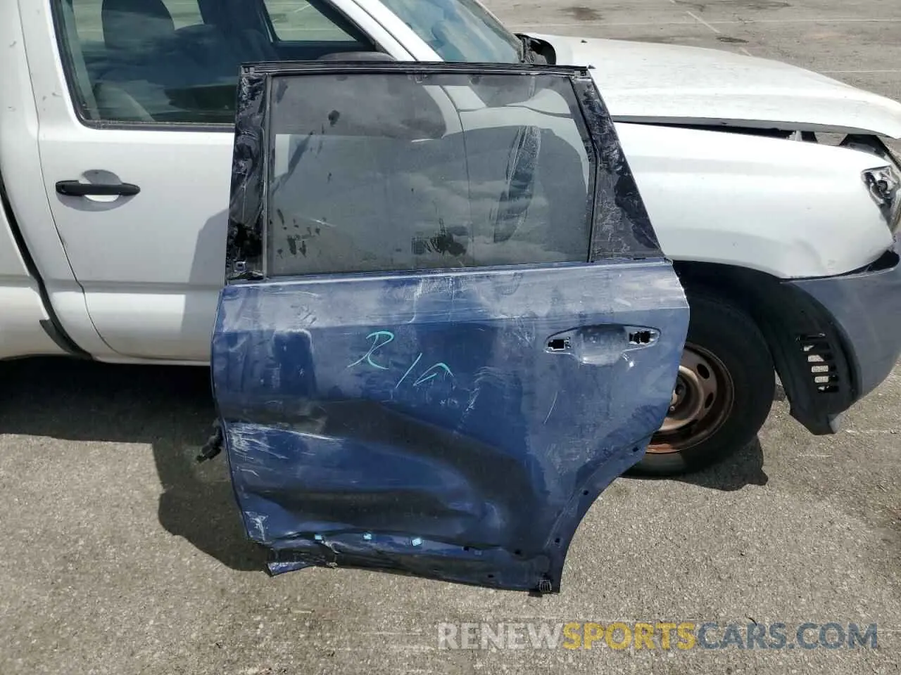 12 Photograph of a damaged car 5XYP5DGCXSG605387 KIA TELLURIDE 2025
