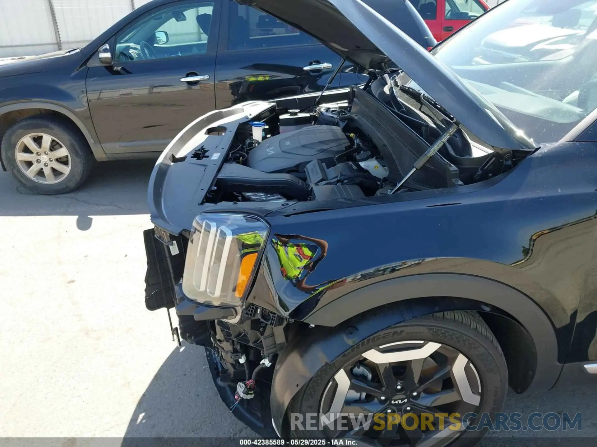 20 Photograph of a damaged car 5XYP64GC4SG623557 KIA TELLURIDE 2025
