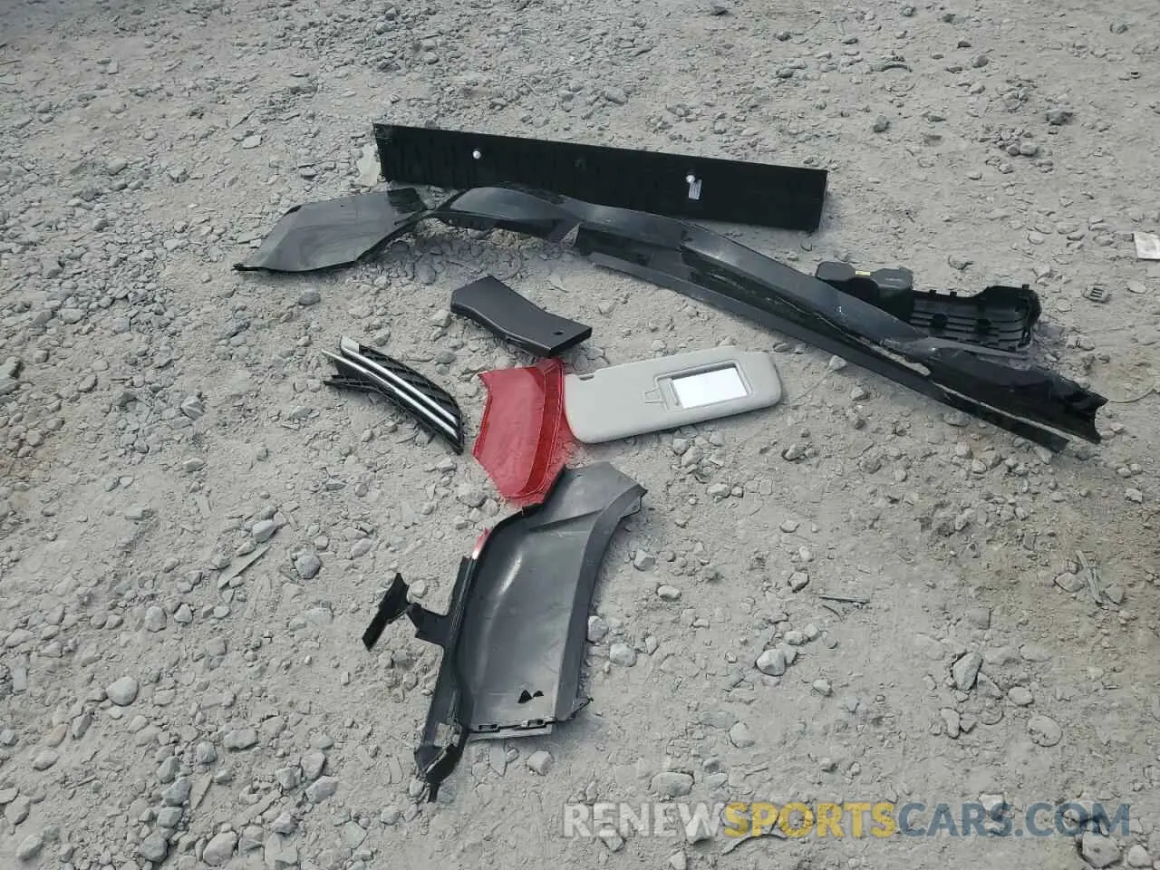 13 Photograph of a damaged car 5XYP64GC7SG617574 KIA TELLURIDE 2025