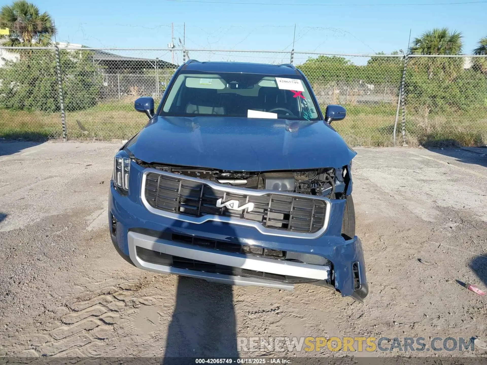 12 Photograph of a damaged car 5XYP64GCXSG587826 KIA TELLURIDE 2025