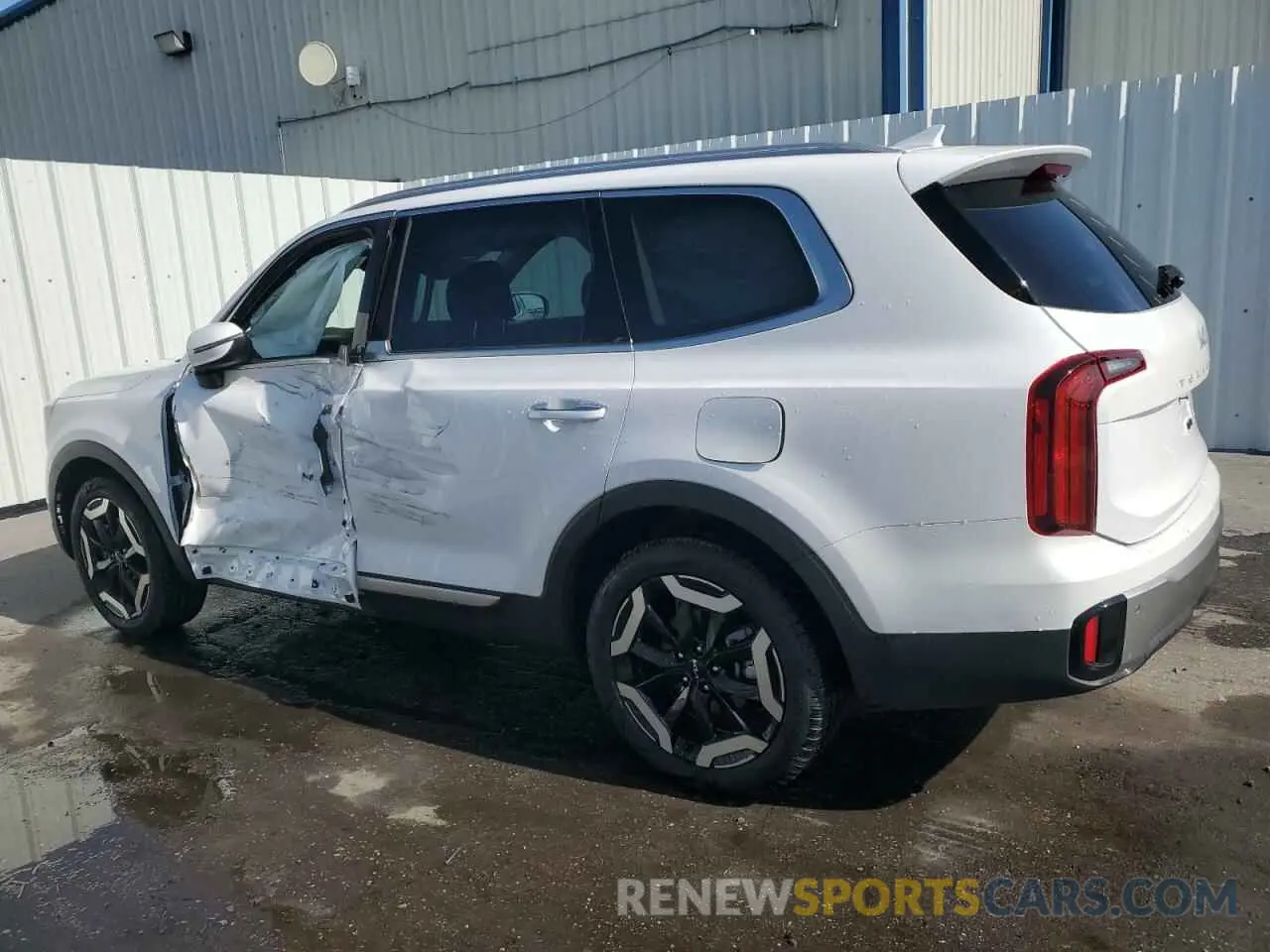 2 Photograph of a damaged car 5XYP6DGC3SG589210 KIA TELLURIDE 2025