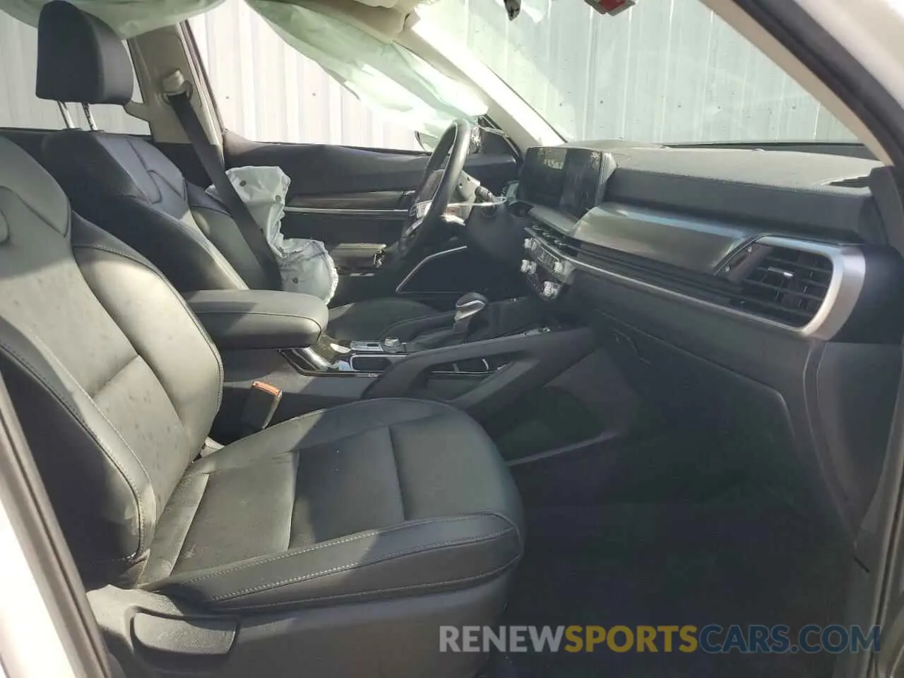 7 Photograph of a damaged car 5XYP6DGC3SG589210 KIA TELLURIDE 2025