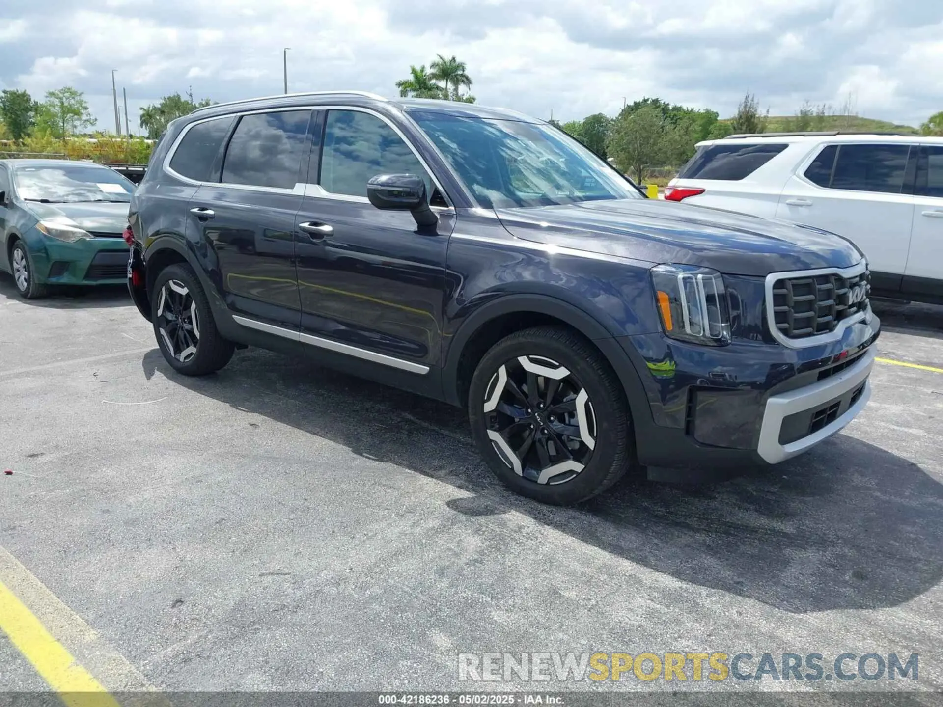 1 Photograph of a damaged car 5XYP6DGC4SG588700 KIA TELLURIDE 2025