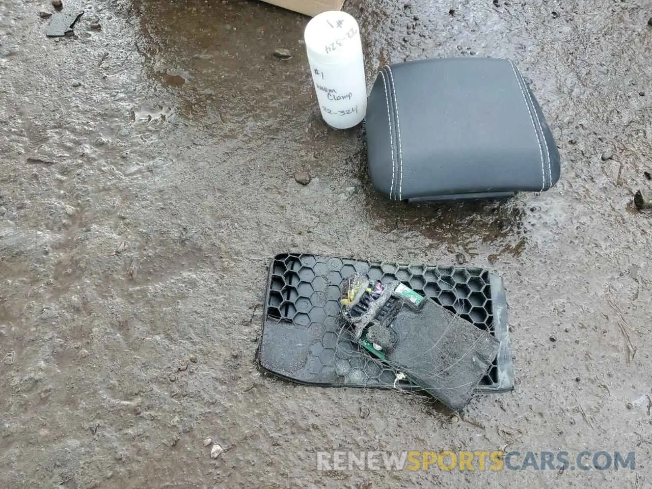 12 Photograph of a damaged car ZHWUC1ZF0KLA11341 LAMBORGHINI ALL MODELS 2019