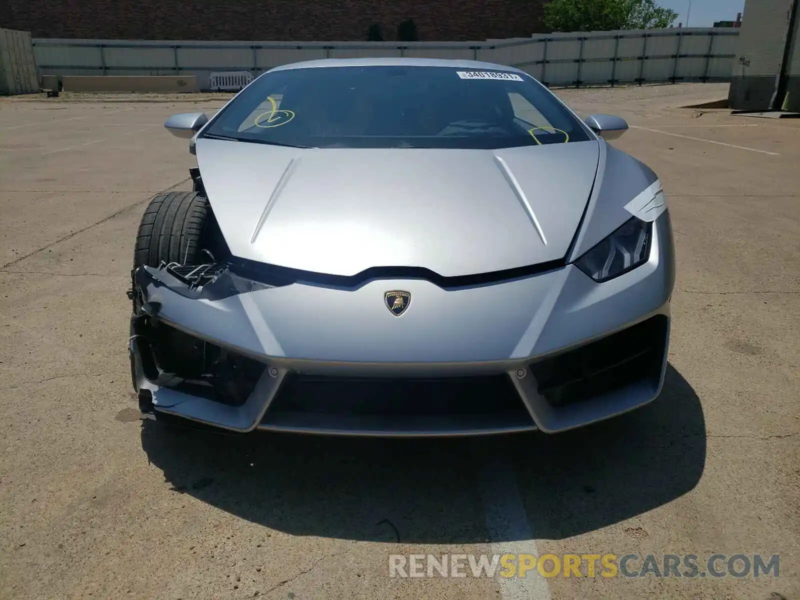 2 Photograph of a damaged car ZHWUC2ZF1KLA11869 LAMBORGHINI ALL MODELS 2019