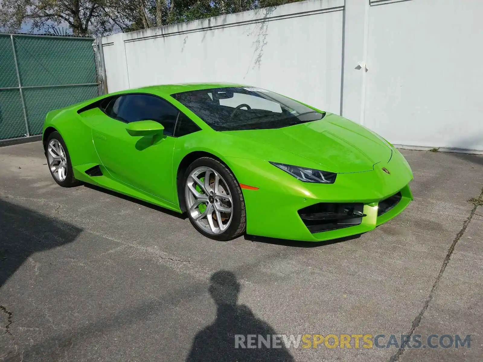 1 Photograph of a damaged car ZHWUC2ZFXKLA11384 LAMBORGHINI ALL MODELS 2019