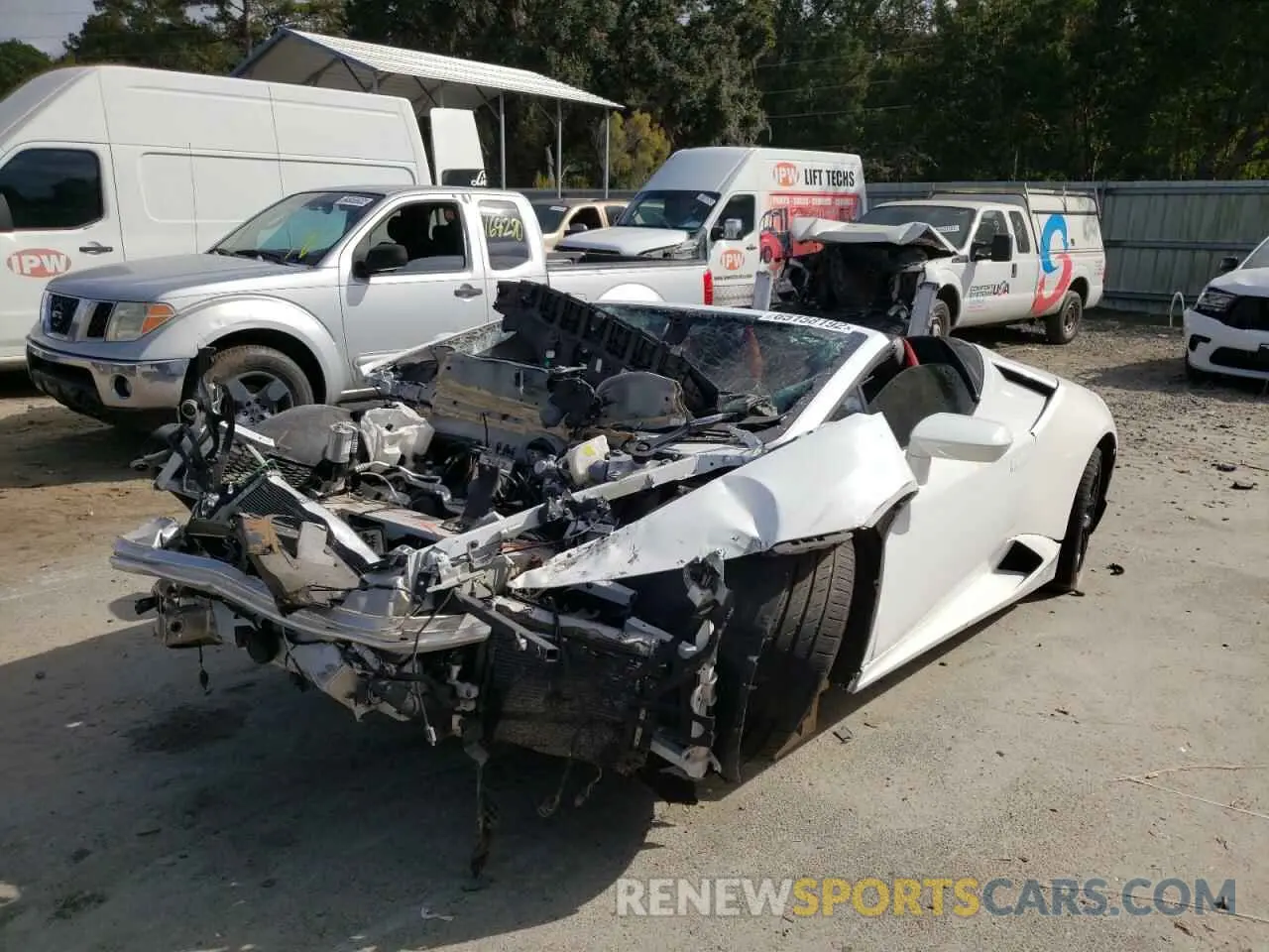 10 Photograph of a damaged car ZHWUR2ZF1KLA11532 LAMBORGHINI ALL MODELS 2019