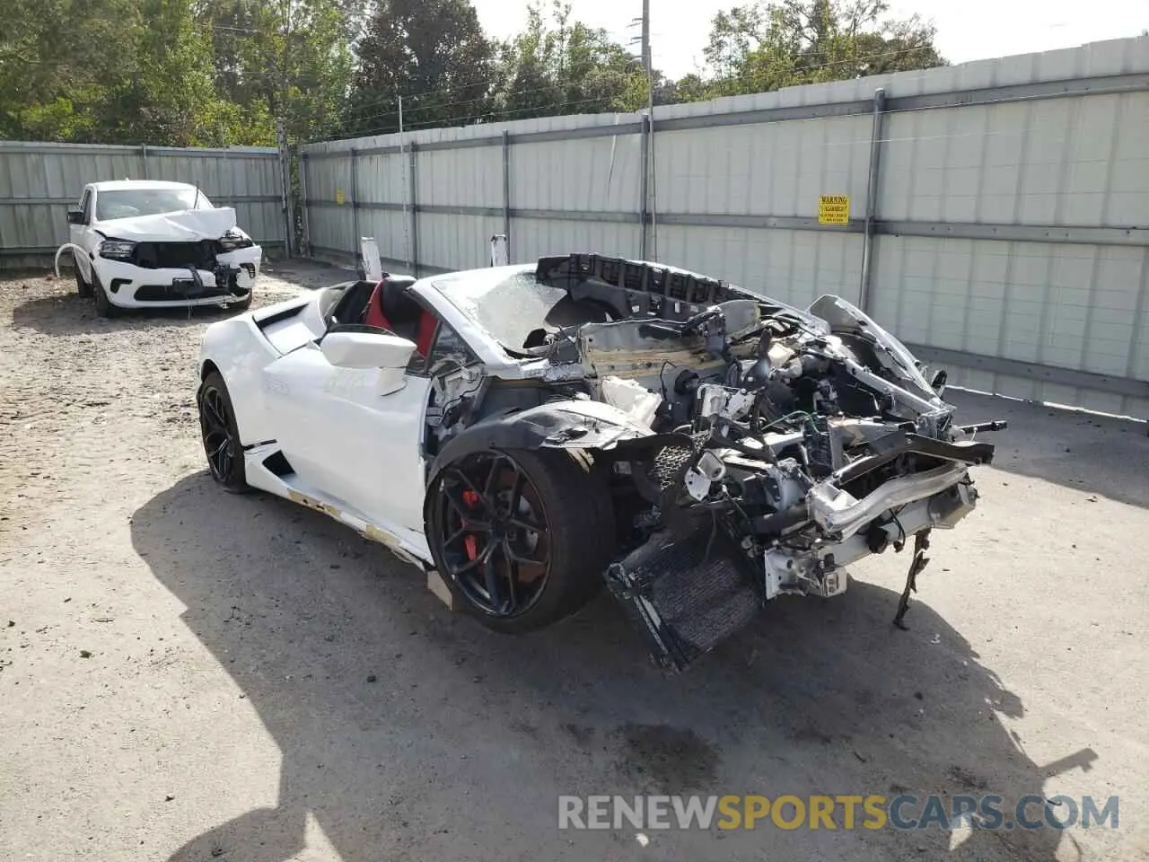 9 Photograph of a damaged car ZHWUR2ZF1KLA11532 LAMBORGHINI ALL MODELS 2019