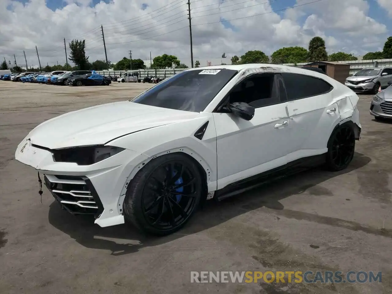 1 Photograph of a damaged car ZPBUA1ZL1KLA01041 LAMBORGHINI ALL MODELS 2019