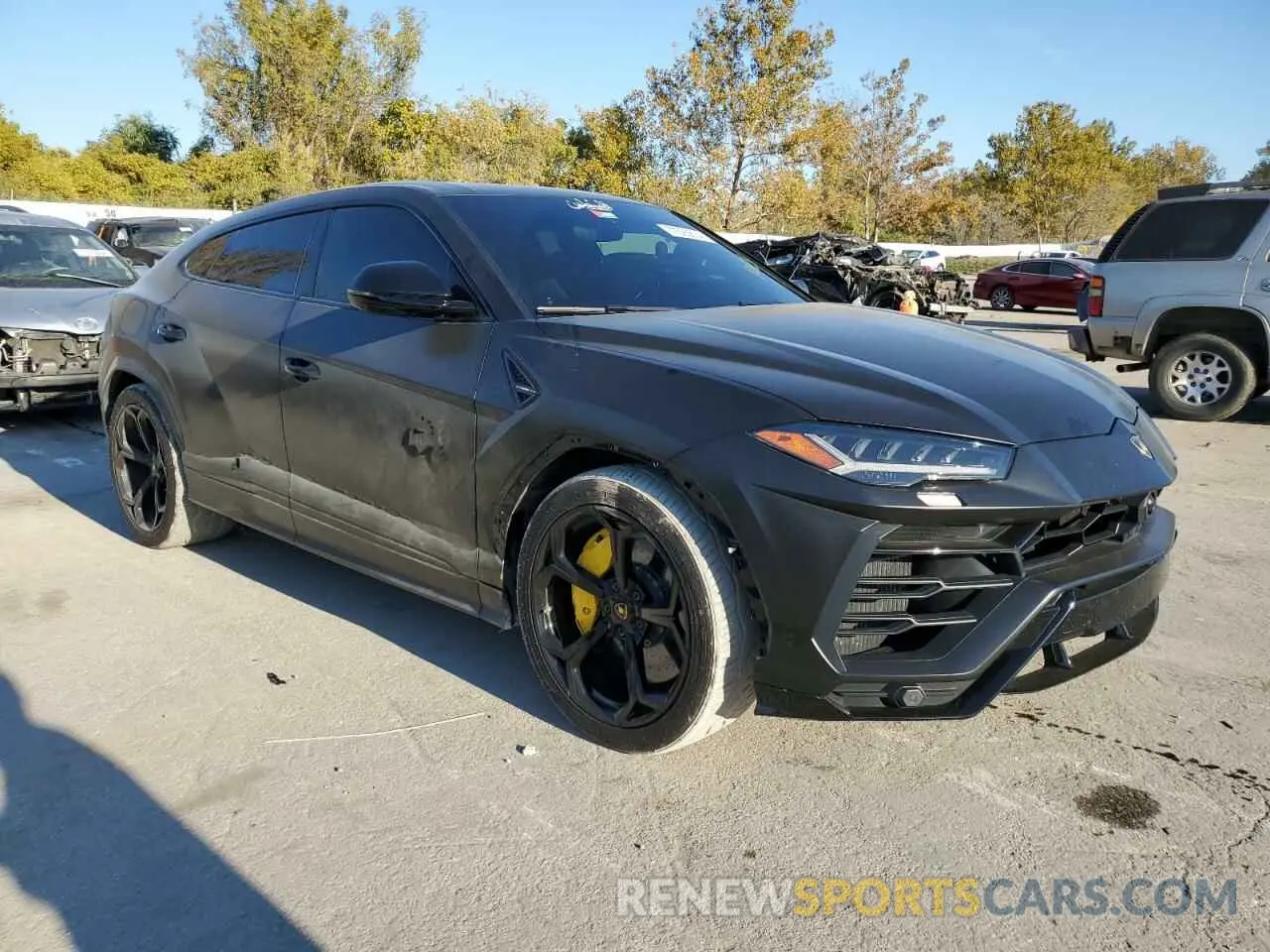 4 Photograph of a damaged car ZPBUA1ZL5KLA05920 LAMBORGHINI ALL MODELS 2019