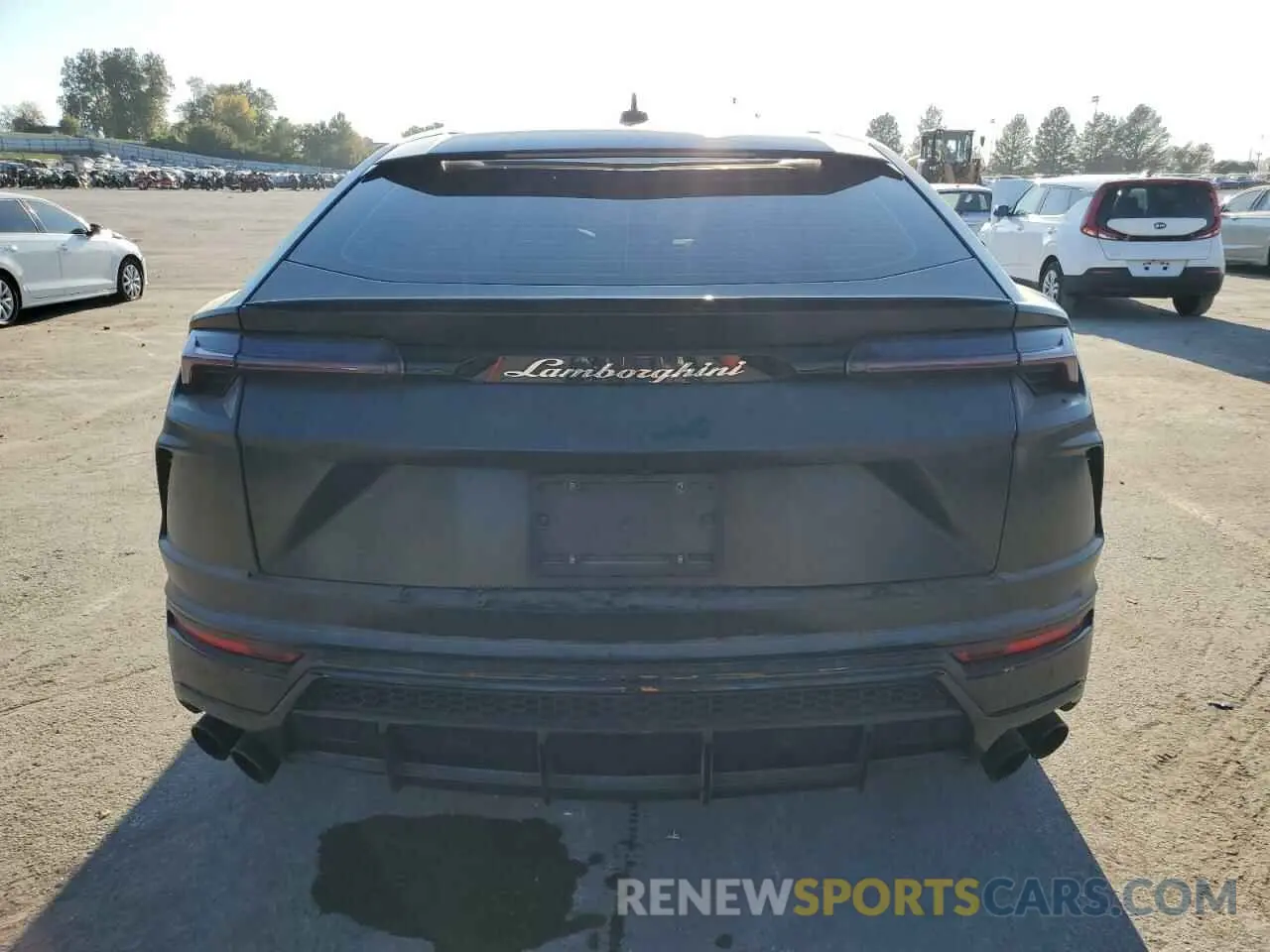 6 Photograph of a damaged car ZPBUA1ZL5KLA05920 LAMBORGHINI ALL MODELS 2019