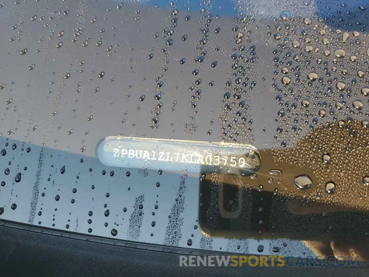 14 Photograph of a damaged car ZPBUA1ZL7KLA03750 LAMBORGHINI ALL MODELS 2019