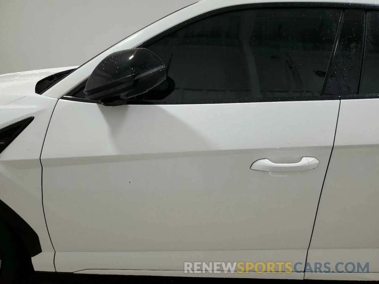 7 Photograph of a damaged car ZPBUA1ZL7KLA03750 LAMBORGHINI ALL MODELS 2019