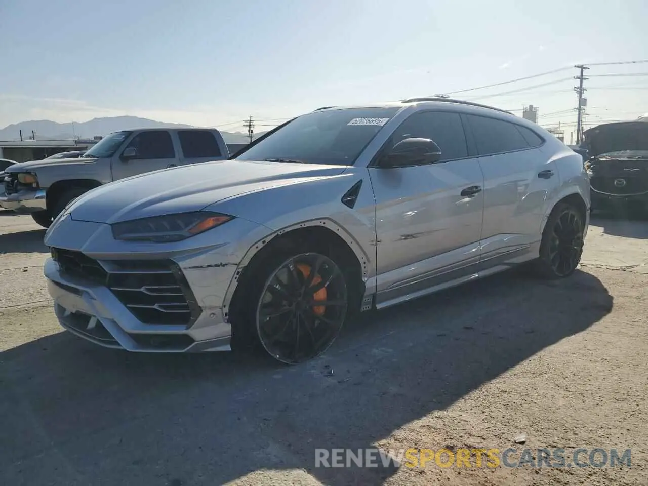 1 Photograph of a damaged car ZPBUA1ZLXKLA03290 LAMBORGHINI ALL MODELS 2019