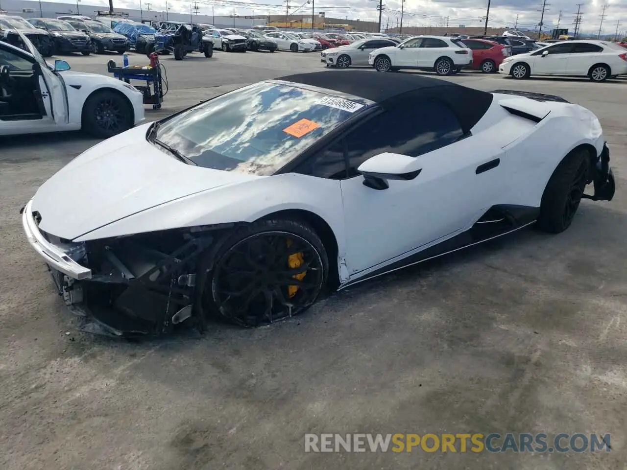 1 Photograph of a damaged car ZHWUT5ZF5LLA15426 LAMBORGHINI ALL MODELS 2020